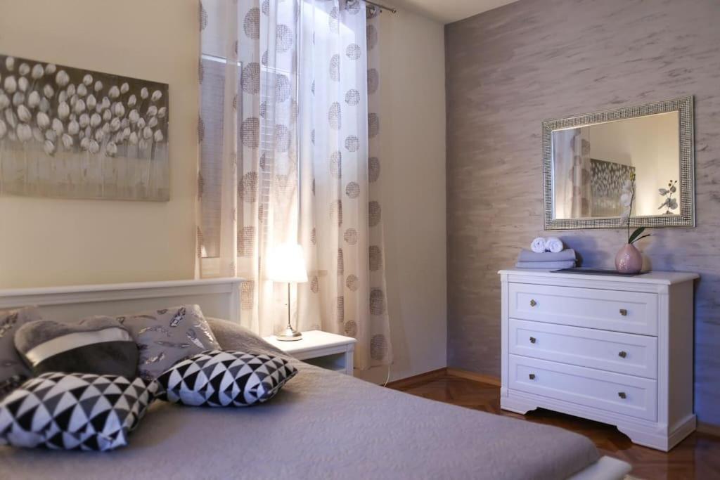 New Renovated Appartment Mauri 포레치 외부 사진